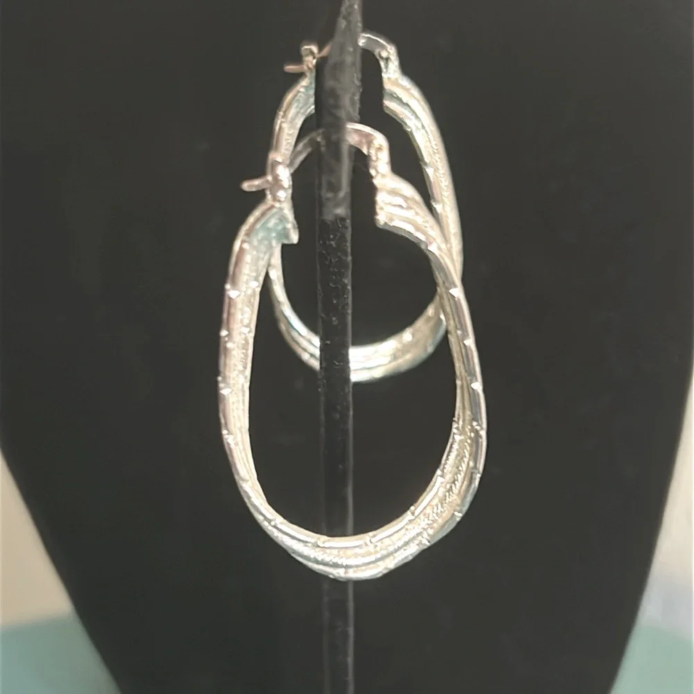 New Pair Sterling Silver Etched Abstract Oblong Hoop Earrings